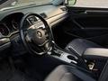 Volkswagen Passat 2016 года за 4 500 000 тг. в Атырау – фото 3