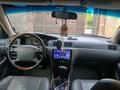 Toyota Camry 2000 годаүшін4 800 000 тг. в Шымкент – фото 2