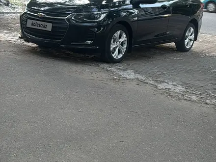 Chevrolet Onix 2023 года за 5 800 000 тг. в Усть-Каменогорск