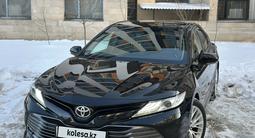 Toyota Camry 2019 года за 13 950 000 тг. в Алматы