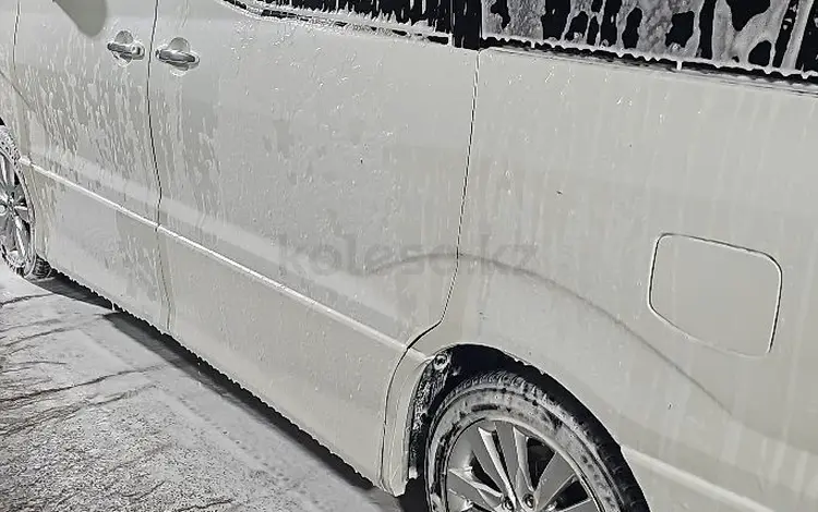 Toyota Alphard 2006 годаүшін4 500 000 тг. в Атырау