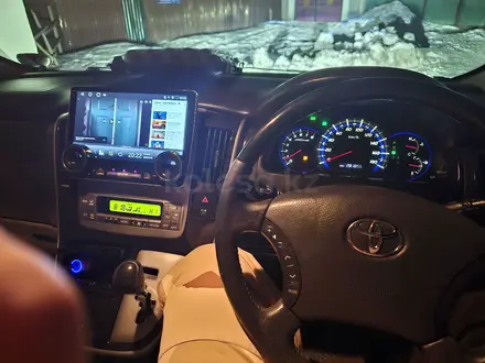 Toyota Alphard 2006 года за 4 500 000 тг. в Атырау – фото 6
