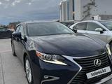 Lexus ES 200 2015 года за 14 200 000 тг. в Актау – фото 2