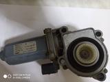 Серводвигатель раздаточной коробки БМВ Х5 Е53 Е70 Х3 Е83. за 25 000 тг. в Алматы