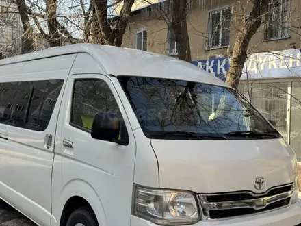 Toyota Hiace 2011 года за 11 000 000 тг. в Алматы – фото 2