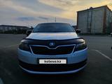 Skoda Rapid 2015 года за 4 900 000 тг. в Петропавловск – фото 3