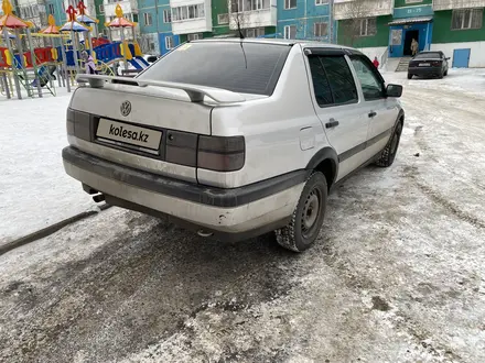 Volkswagen Vento 1992 года за 1 500 000 тг. в Караганда – фото 4