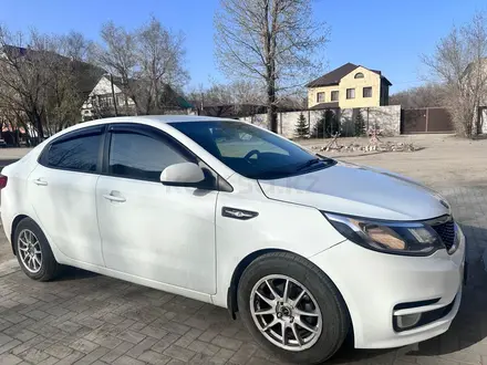 Kia Rio 2015 года за 6 000 000 тг. в Семей – фото 3