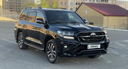 Toyota Land Cruiser 2018 годаүшін35 000 000 тг. в Астана