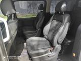 Hyundai Staria 2021 года за 21 500 000 тг. в Алматы – фото 5