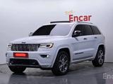 Jeep Grand Cherokee 2021 года за 19 000 000 тг. в Алматы