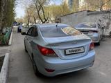 Hyundai Solaris 2011 года за 4 800 000 тг. в Астана – фото 2