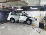 Toyota Land Cruiser 2013 года за 16 000 000 тг. в Астана