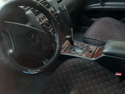 Mercedes-Benz E 230 1997 года за 2 900 000 тг. в Шымкент – фото 3