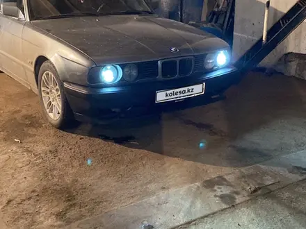 BMW 520 1992 года за 1 300 000 тг. в Актобе – фото 4