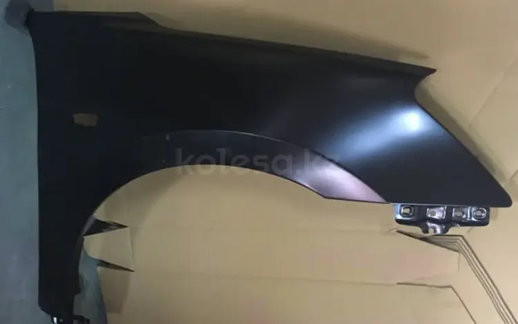 Передние крылья Almera g15 за 28 000 тг. в Алматы