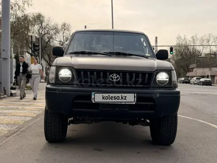 Toyota Land Cruiser Prado 2001 года за 9 500 000 тг. в Алматы – фото 4