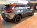 Toyota RAV4 2019 года за 12 000 000 тг. в Актобе – фото 3