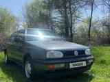 Volkswagen Golf 1992 года за 1 300 000 тг. в Алматы – фото 2