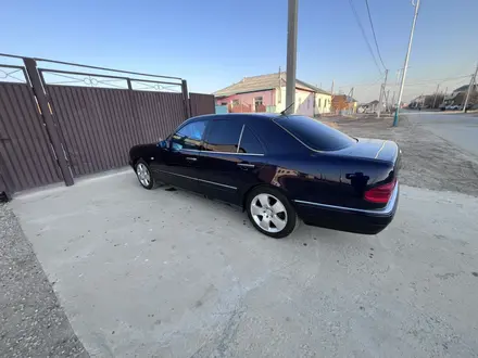Mercedes-Benz E 280 1996 года за 3 300 000 тг. в Кызылорда – фото 3