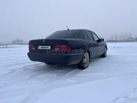 Mercedes-Benz E 280 1996 года за 3 300 000 тг. в Кызылорда – фото 8