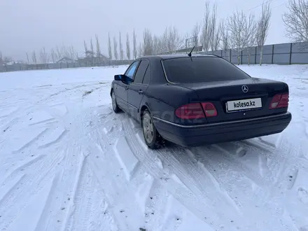 Mercedes-Benz E 280 1996 года за 3 300 000 тг. в Кызылорда – фото 9