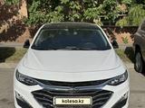 Chevrolet Malibu 2023 годаүшін12 800 000 тг. в Алматы – фото 3