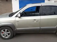 Hyundai Tucson, 2004