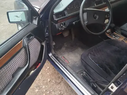 Mercedes-Benz E 230 1992 года за 1 000 000 тг. в Алматы – фото 4