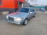 Mercedes-Benz E 280 1994 года за 2 100 000 тг. в Туркестан – фото 4