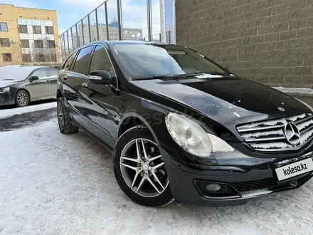 Mercedes-Benz R 350 2006 года за 6 990 000 тг. в Астана – фото 3