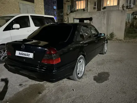 Mercedes-Benz C 200 1999 года за 2 400 000 тг. в Кульсары – фото 5