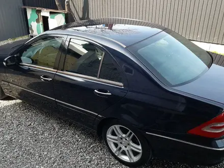 Mercedes-Benz C 240 2000 года за 4 000 000 тг. в Алматы – фото 3