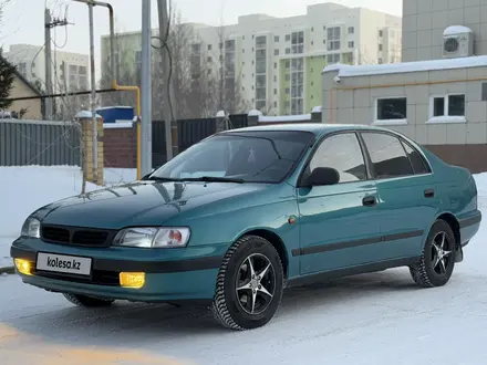 Toyota Carina E 1996 года за 2 400 000 тг. в Астана