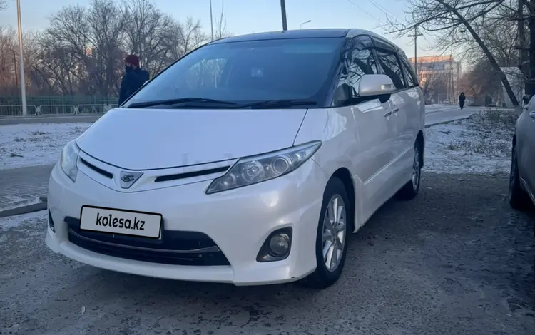 Toyota Estima 2012 годаүшін5 300 000 тг. в Семей