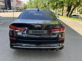 Kia K5 2018 года за 11 000 000 тг. в Алматы – фото 5