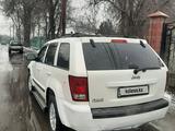 Jeep Grand Cherokee 2007 года за 8 000 000 тг. в Алматы – фото 4