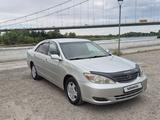 Toyota Camry 2002 годаүшін5 100 000 тг. в Семей