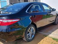 Toyota Camry 2015 года за 5 600 000 тг. в Актобе