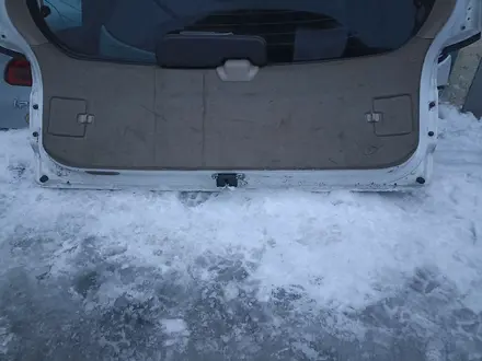 Крышка багажника дверь задняя наличие и стоимость по телефону за 70 000 тг. в Алматы – фото 6