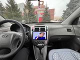Hyundai Tucson 2006 года за 5 000 000 тг. в Уральск – фото 2