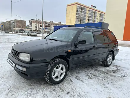 Volkswagen Golf 1995 года за 1 970 000 тг. в Кокшетау