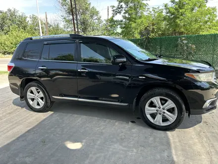 Toyota Highlander 2012 года за 10 500 000 тг. в Алматы – фото 3