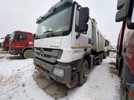 Mercedes-Benz  Actros 2015 года за 18 000 000 тг. в Атырау – фото 4