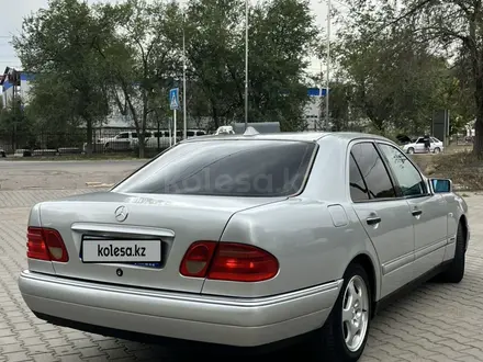 Mercedes-Benz E 280 1998 года за 4 000 000 тг. в Алматы – фото 5