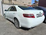Toyota Camry 2006 года за 3 390 000 тг. в Шымкент – фото 2