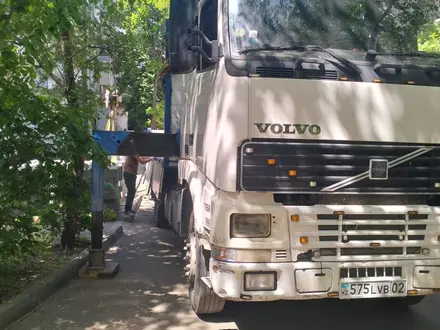 Volvo 2002 года за 25 000 000 тг. в Алматы – фото 3