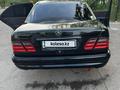 Mercedes-Benz E 320 1998 годаүшін2 500 000 тг. в Астана – фото 2