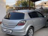 Opel Astra 2010 года за 2 999 990 тг. в Шымкент – фото 2