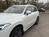 Volvo XC90 2018 года за 24 995 613 тг. в Алматы – фото 2